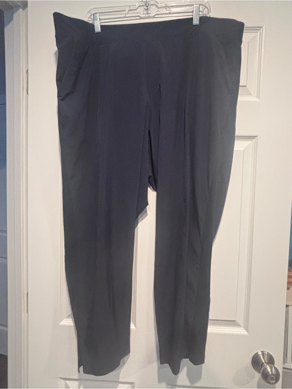 Athleta Brooklyn Ankle Pants in Navy